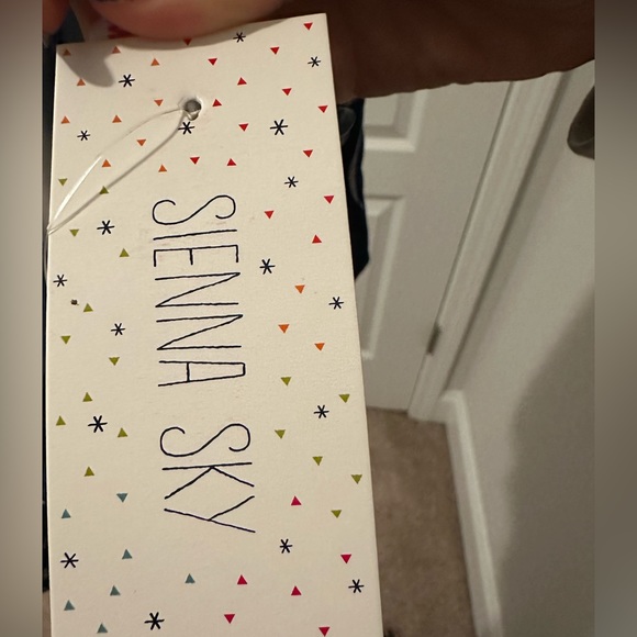 NWT Sienna Sky Floral Print Crop Top - Picture 4 of 4